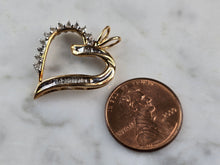 Load image into Gallery viewer, Womens Vintage Estate 10K Yellow Gold Heart Pendant 2.5g E1484