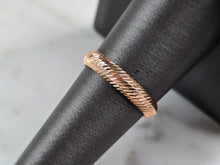 Load image into Gallery viewer, Womens Vintage Estate 14K Rose Gold Italian Milor Ring 1.3g E1486