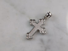 Load image into Gallery viewer, Womens Sterling Silver Religious Cross Pendant Necklace 2.7g E1498
