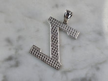 Load image into Gallery viewer, Womens Sterling Silver Initial Letter " Z " Pendant 1.3g E1546