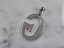Load image into Gallery viewer, Womens Sterling Silver Initial Letter " G " Pendant 1.3g E1548