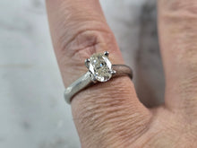 Load image into Gallery viewer, Womens Vintage Estate Platinum 0.75ct Diamond Ring, 6.6g E1558