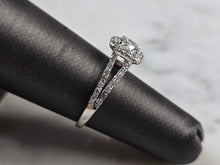 Load image into Gallery viewer, Womens Vintage Estate 14K White Gold Diamond Wedding Ring 4.4g E1603