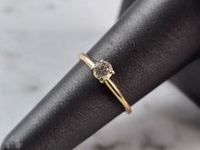 Load image into Gallery viewer, Womens Vintage Estate 14k Gold Diamond Engagement Ring 1.5g E1612