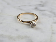 Load image into Gallery viewer, Womens Vintage Estate 14k Gold Diamond Engagement Ring 1.5g E1612