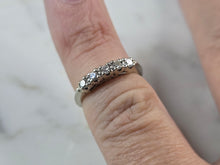 Load image into Gallery viewer, Womens Vintage Estate 14K White Gold Diamond Ring, 2.3g E1616