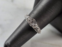 Load image into Gallery viewer, Womens Vintage Estate 10K White Gold Diamond Ring 3.1g E1627
