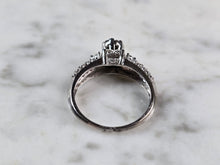 Load image into Gallery viewer, Womens Vintage Estate 10K White Gold Diamond Ring 3.1g E1627
