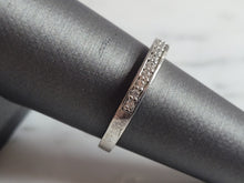 Load image into Gallery viewer, Womens Estate Sterling Silver CZ Ring 2.4g E1629