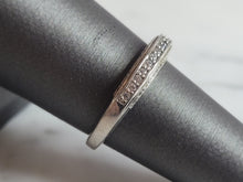 Load image into Gallery viewer, Womens Estate Sterling Silver CZ Ring 2.7g E1631