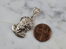 Load image into Gallery viewer, Womens Vintage Estate Sterling Silver Jesus Pendant 4.2g E1634