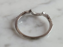 Load image into Gallery viewer, Womens Estate Sterling Silver CZ Spacer Ring 1.0g E1639