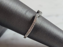 Load image into Gallery viewer, Womens Estate Sterling Silver CZ Spacer Ring 1.4g E1640