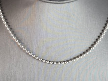 Load image into Gallery viewer, Womens Vintage Estate Sterling Silver Italian Beaded Necklace 10.8g E1642