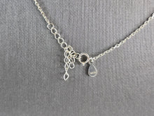 Load image into Gallery viewer, Womens Vintage Estate Sterling Silver CZ Snowflake Pendant Necklace 3.7g E1643