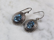 Load image into Gallery viewer, Womens Vintage Estate Sterling Silver Modernist Topaz Earrings 6.9g E1644
