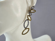 Load image into Gallery viewer, Womens Vintage Estate Sterling Silver Modernist Earrings 6.3g E1648