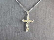 Load image into Gallery viewer, Women Vintage Estate Sterling Silver Religious Cross Pendant Necklace 3.4g E1661