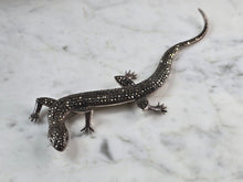 Load image into Gallery viewer, Womens Vintage Estate Sterling Silver Large Lizard Brooch 34.0g E1667