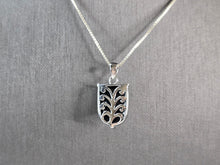 Load image into Gallery viewer, Womens Estate Sterling Silver Modernist Pendant Necklace 10.2g E1668