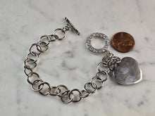 Load image into Gallery viewer, Womens Vintage Estate Sterling Silver Heart Charm Bracelet 24.0g E1690