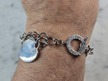 Load image into Gallery viewer, Womens Vintage Estate Sterling Silver Heart Charm Bracelet 24.0g E1690