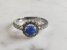 Load image into Gallery viewer, Womens Estate Sterling Silver Modernist Blue Opal Ring 2.9g E1702