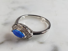 Load image into Gallery viewer, Womens Estate Sterling Silver Modernist Blue Opal Ring 2.7g E1707