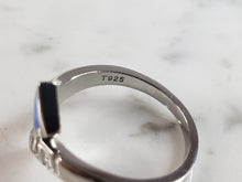 Load image into Gallery viewer, Womens Estate Sterling Silver Modernist Blue Opal Ring 3.5g E1708
