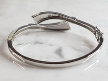 Load image into Gallery viewer, Womens Estate Sterling Silver Modernist Opal Bangle Bracelet 16.7g E1715