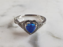 Load image into Gallery viewer, Womens Estate Sterling Silver Modernist Blue Opal Heart Ring 2.7g E1720