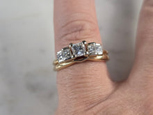 Load image into Gallery viewer, Womens Vintage Estate 14K Yellow Gold Diamond Ring, 5.6g E1747