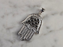 Load image into Gallery viewer, Womens Estate Sterling Silver Fatima Hamsa Hand Pendant 2.4g E1751