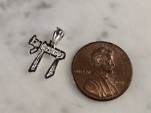 Load image into Gallery viewer, Womens Sterling Silver Jewish Hebrew Religious Chai Pendant Necklace 2.1g E1753