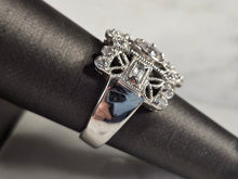 Load image into Gallery viewer, Womens Vintage Estate Sterling Silver CZ Ring 6.3g E1771