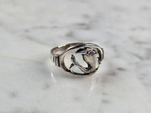 Load image into Gallery viewer, Womens Vintage Estate Sterling Silver Dolphin Ring 2.6g E1801
