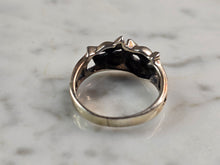 Load image into Gallery viewer, Womens Vintage Estate Sterling Silver Kitten Cat Ring 2.8g E1804