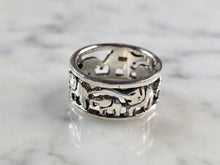 Load image into Gallery viewer, Womens Vintage Estate Sterling Silver Elephant Band Ring 6.8g E1806