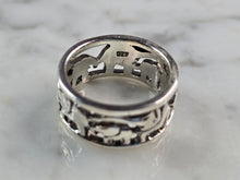 Load image into Gallery viewer, Womens Vintage Estate Sterling Silver Elephant Band Ring 6.8g E1806