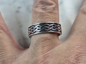 Mens Vintage Estate Sterling Silver Irish Celtic Eternity Knot Ring 6.8g E1809