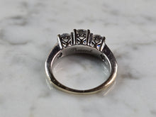 Load image into Gallery viewer, Womens Vintage Estate 14K White Gold 1.5cts Diamond Heart Ring, 4.7g E1836
