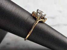 Load image into Gallery viewer, Womens Vintage Estate 14K Yellow Gold Diamond Ring, 2.3g E1839