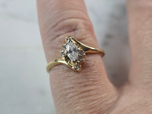 Load image into Gallery viewer, Womens Vintage Estate 14K Yellow Gold Diamond Ring, 2.3g E1839