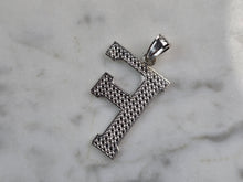 Load image into Gallery viewer, Womens Sterling Silver Initial Letter " F " Pendant 1.3g E1852