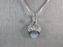 Load image into Gallery viewer, Womens Estate Sterling Silver Modernist Pendant &amp; Necklace 12.7g E1862