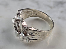 Load image into Gallery viewer, Mens Vintage Estate Sterling Silver Nugget Style Ring 5.3g E1909