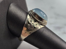 Load image into Gallery viewer, Womens Vintage Estate Sterling Silver Blue Chalcedony Ring 5.2g E1919