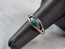 Load image into Gallery viewer, Womens Vintage Estate Sterling Silver Modernist Turquoise Ring 4.5g E1926