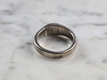 Load image into Gallery viewer, Womens Vintage Estate Sterling Silver Modernist Turquoise Ring 4.5g E1926