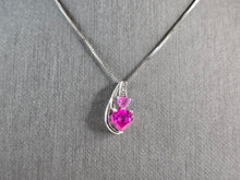 Load image into Gallery viewer, Womens Vintage Estate Sterling Silver Heart Pendant W/ Necklace 2.9g E1940